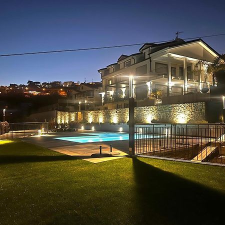 Villa La Matta Apartments And Luxury Suites Sanremo Esterno foto