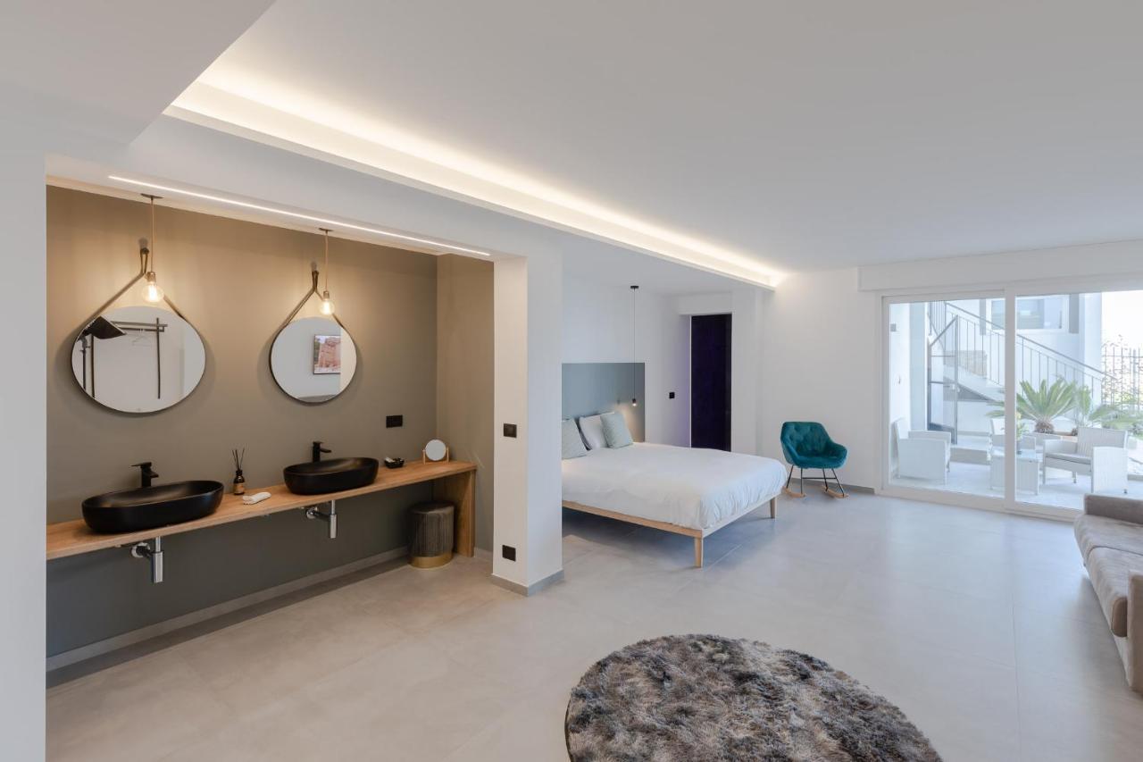 Villa La Matta Apartments And Luxury Suites Sanremo Esterno foto