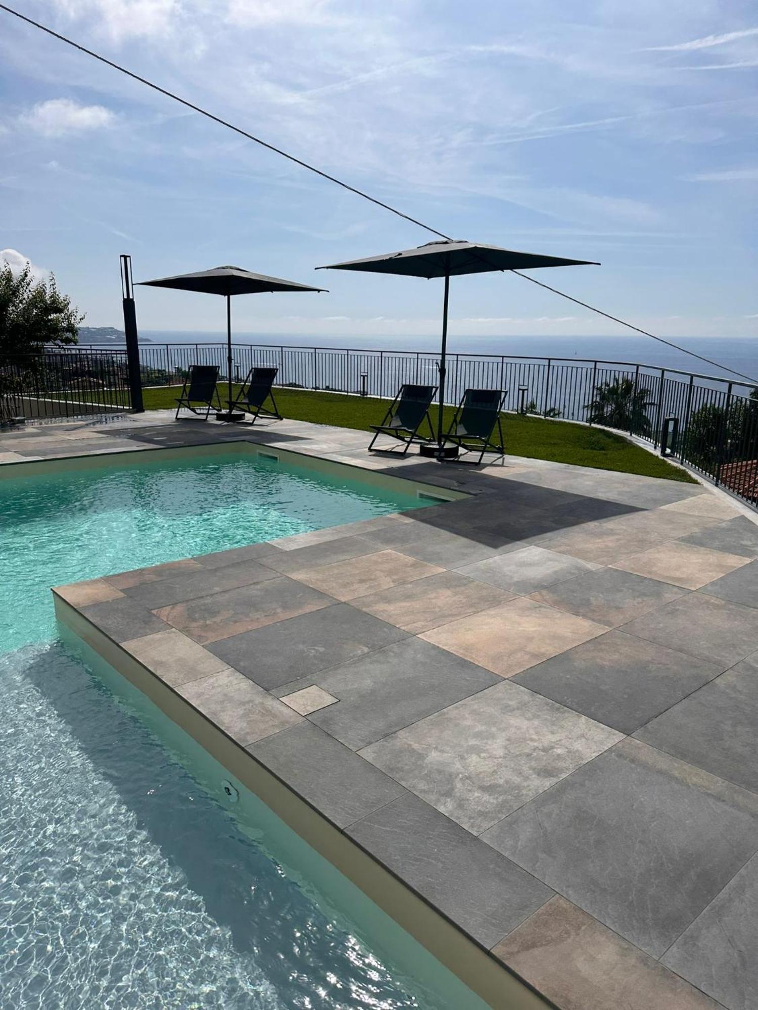 Villa La Matta Apartments And Luxury Suites Sanremo Esterno foto