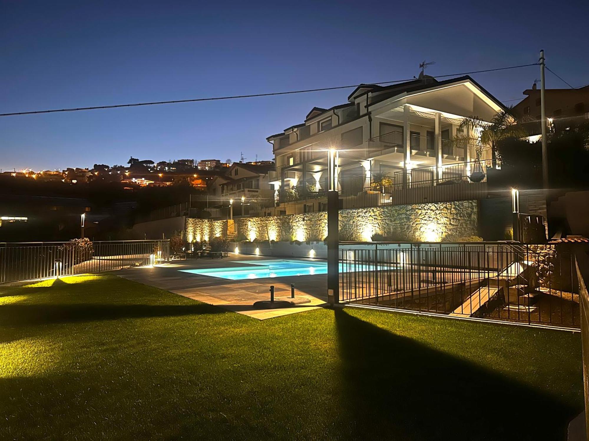 Villa La Matta Apartments And Luxury Suites Sanremo Esterno foto